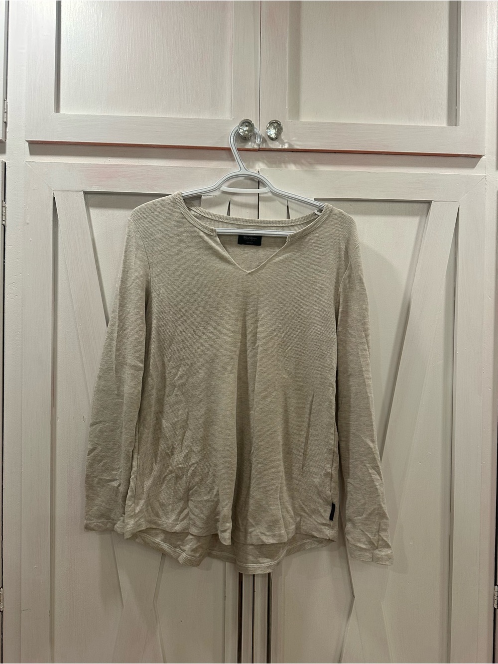 Women's Light Beige Long-Sleeve V-Neck Top